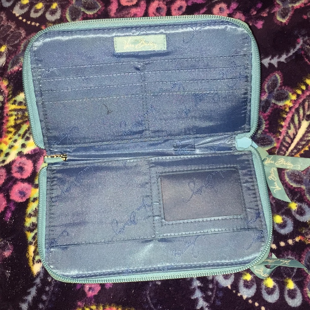 Wallet - Picture 2 of 3